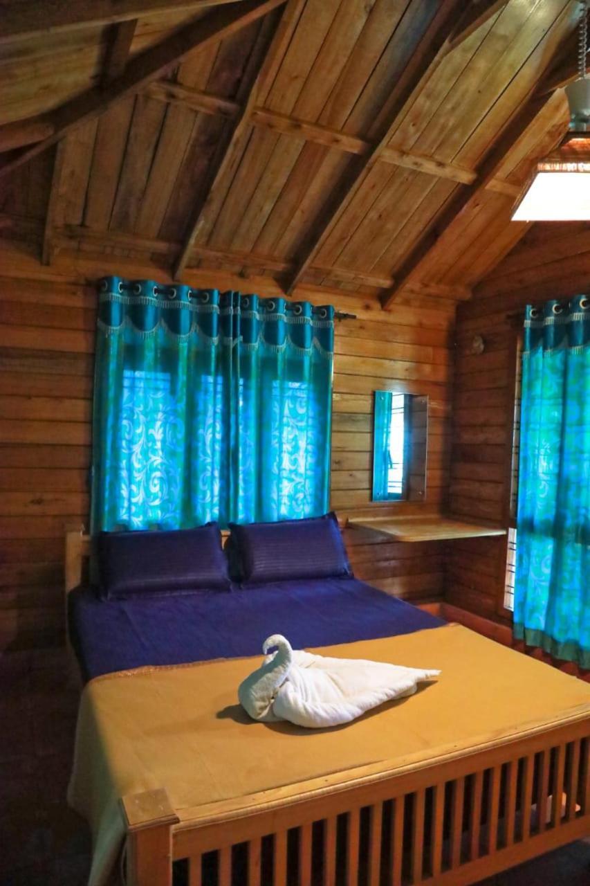 Royal Wooden Villa Mananthavady Exterior photo